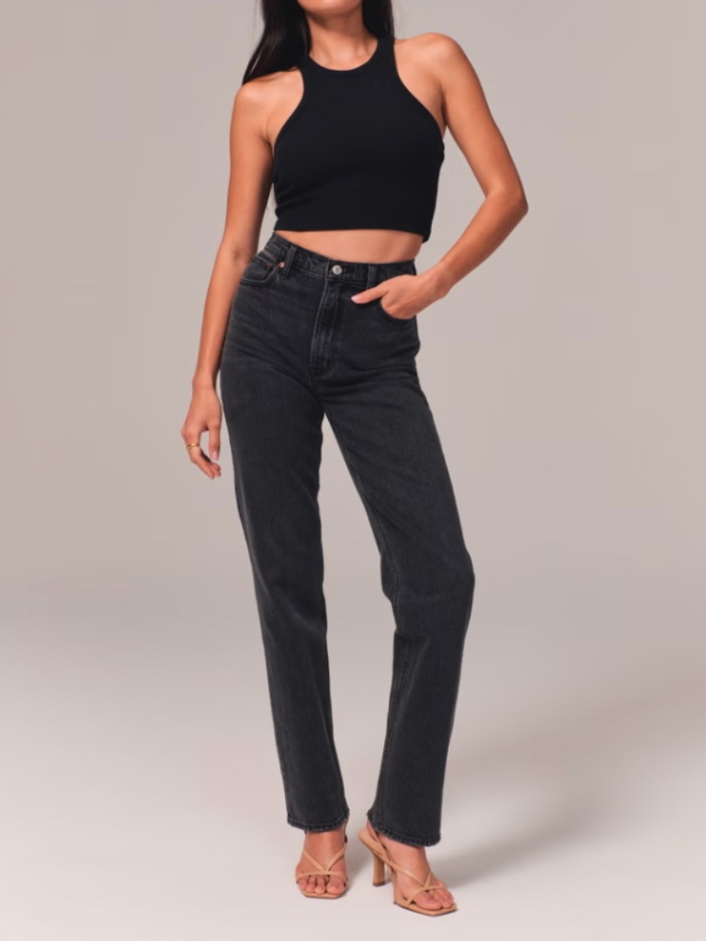 Abercrombie Ultra High Rise 90s Straight Jeans in Dark Grey